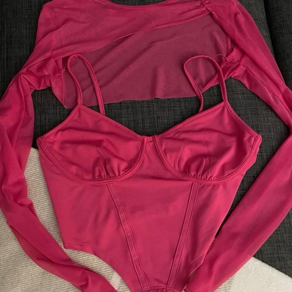 Pink Two Piece Crop Top - Picture 3 of 3